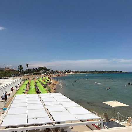 Le Torrette Rooms And Apartments Avola Exterior foto