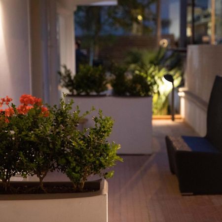 Le Torrette Rooms And Apartments Avola Exterior foto
