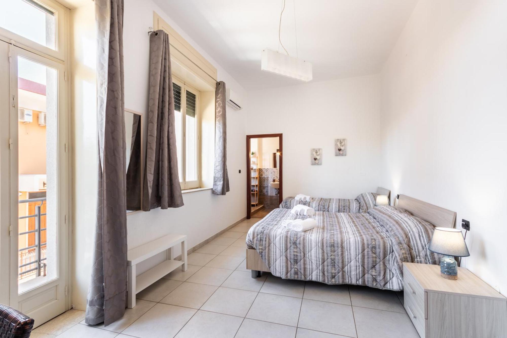 Le Torrette Rooms And Apartments Avola Exterior foto