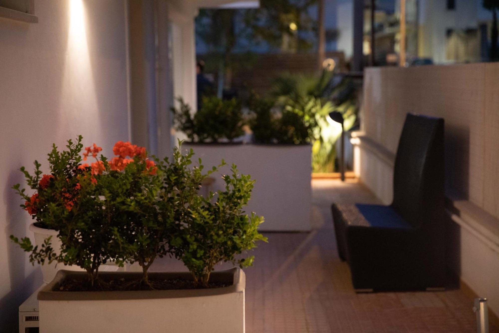 Le Torrette Rooms And Apartments Avola Exterior foto